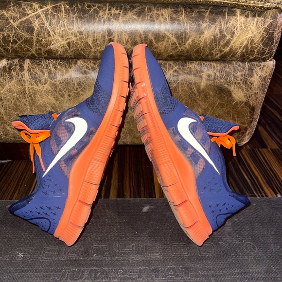 Nike Free Sneakers - Picture 5 of 13